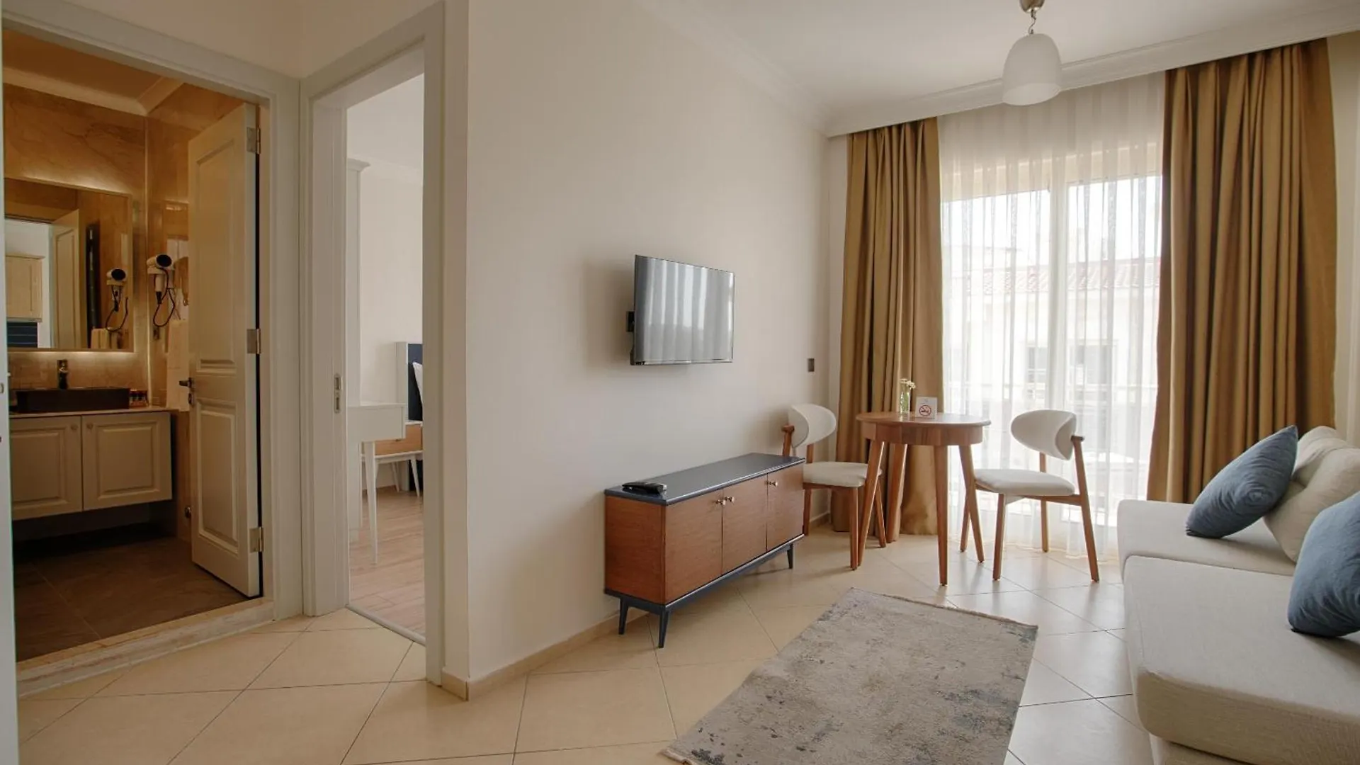 Kamer Exclusive Hotel & Suites Çeşme