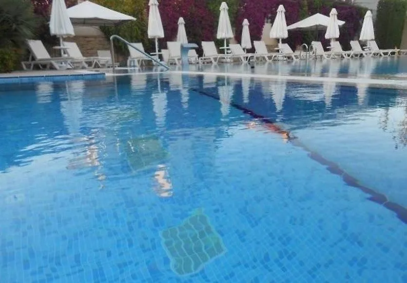 Kamer Exclusive Hotel & Suites Cesme 3*,